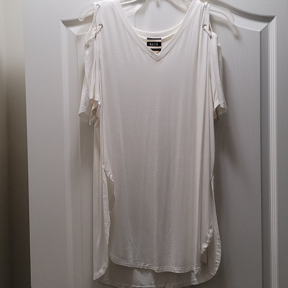 Sassy Cold Shoulder Tunic